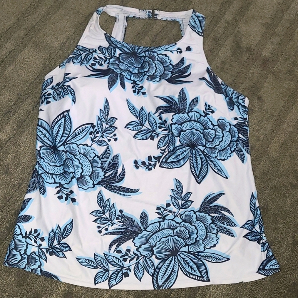 NWOT Swim Top